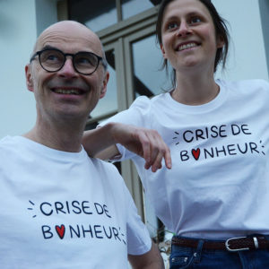 tee-shirt crise de bonheur pékin express claire et christophe